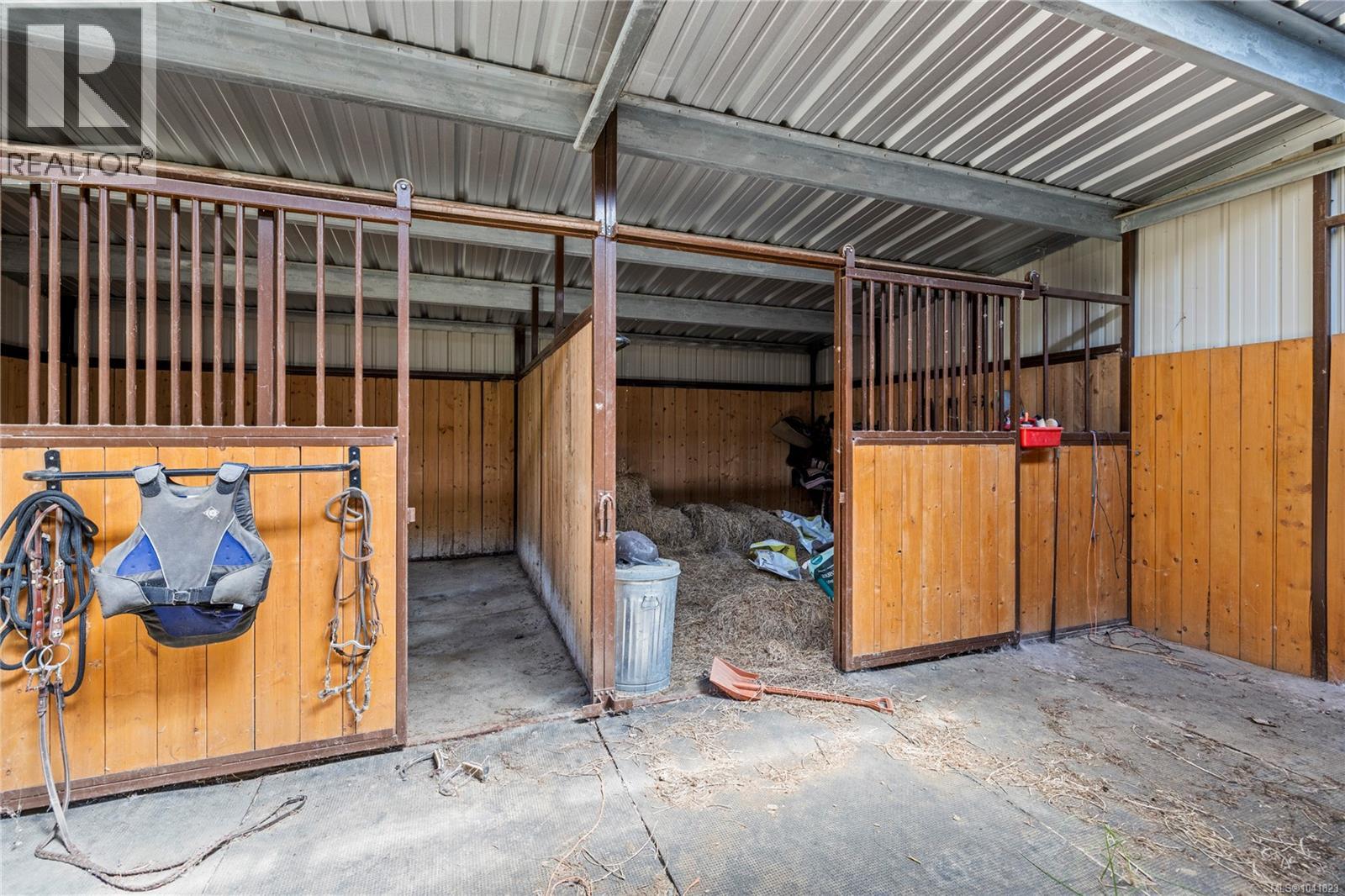 1755 Galvin Pl - 75