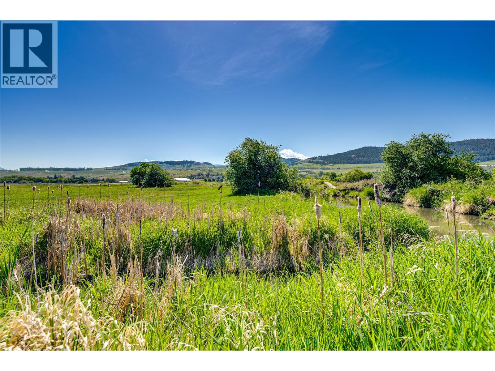 #106 2727 Lakeshore Road - 35