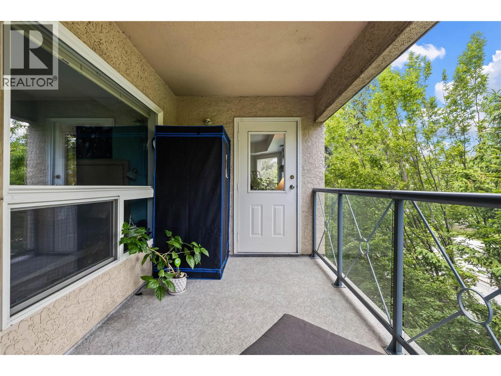 #401 3115 De Montreuil Court - 7