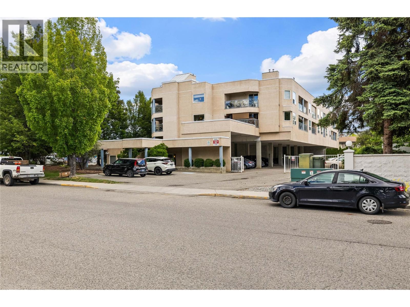 #401 3115 De Montreuil Court - 26