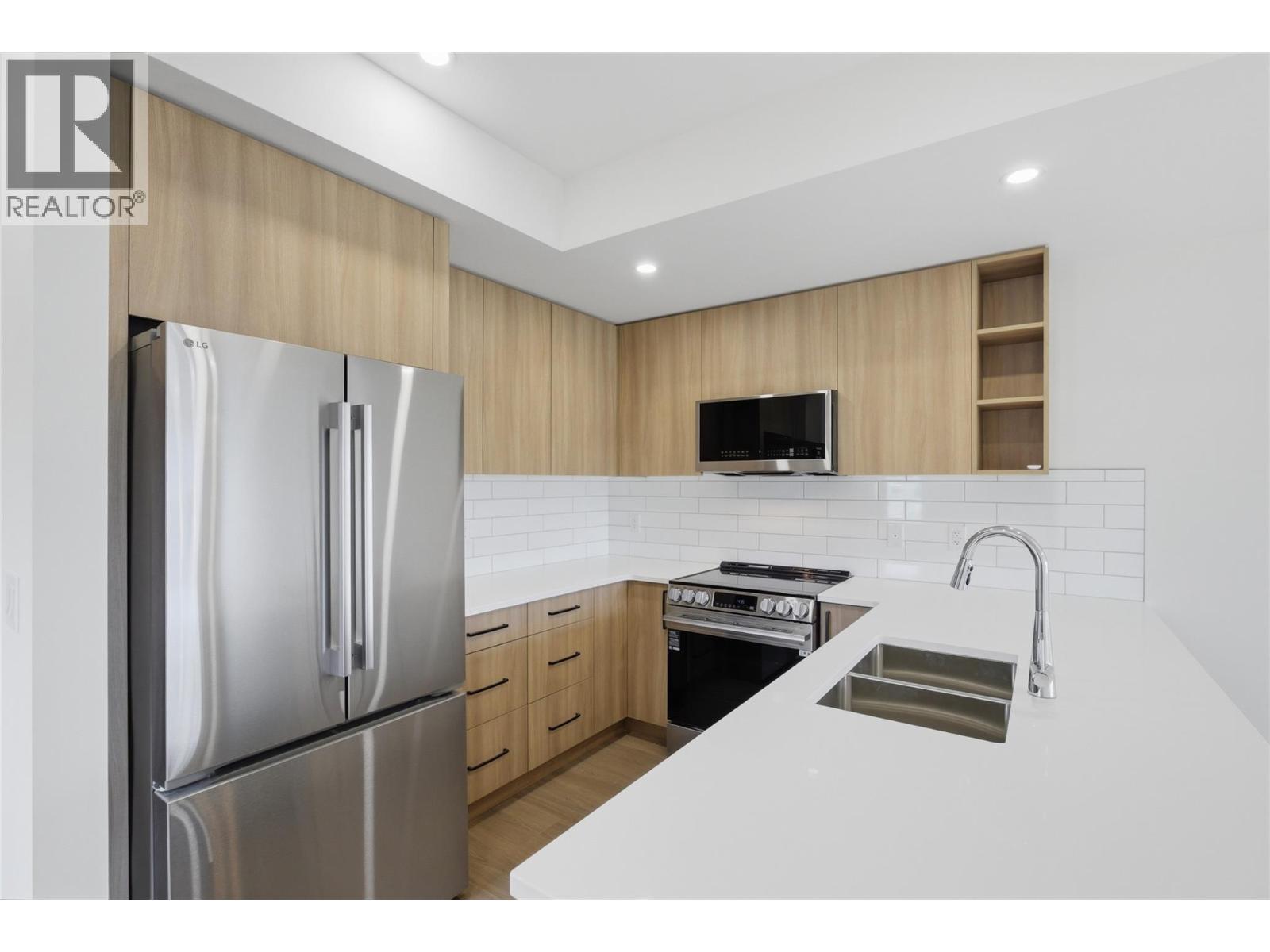 2247 Coldwater Drive - 36