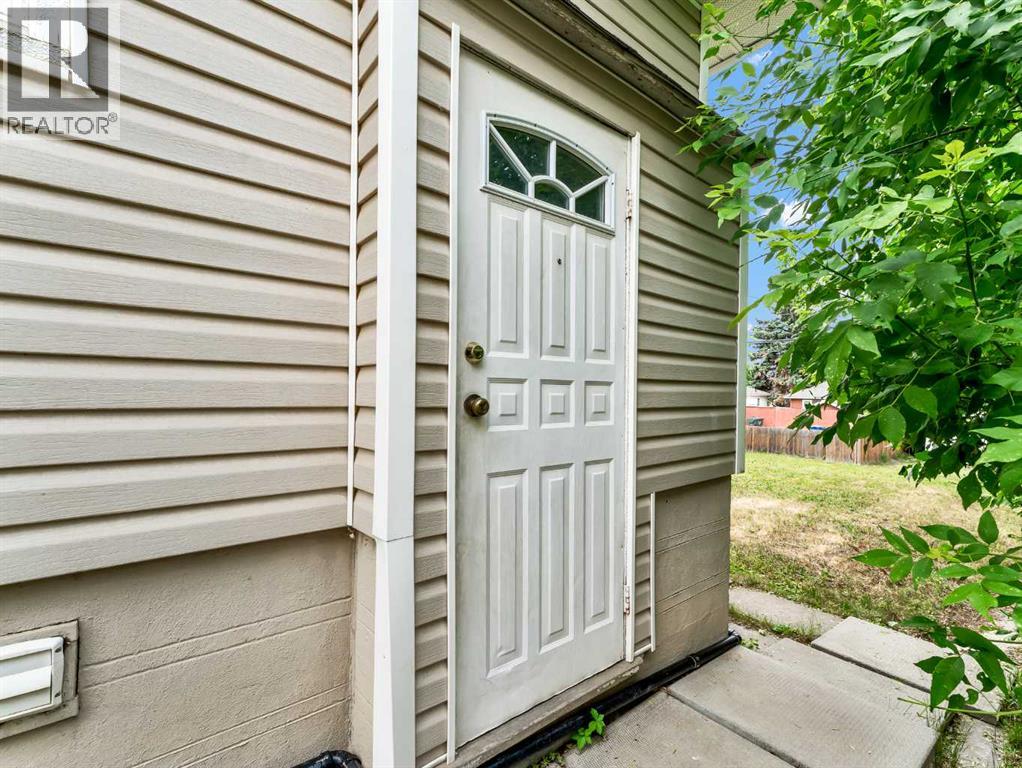 112 8 Street SW — photo 50
