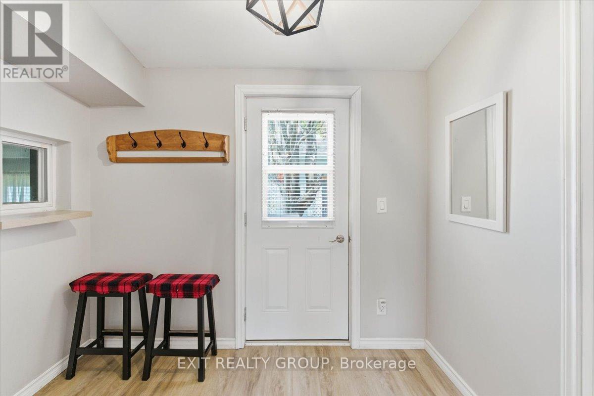 22 LINDEN BOULEVARD - 4