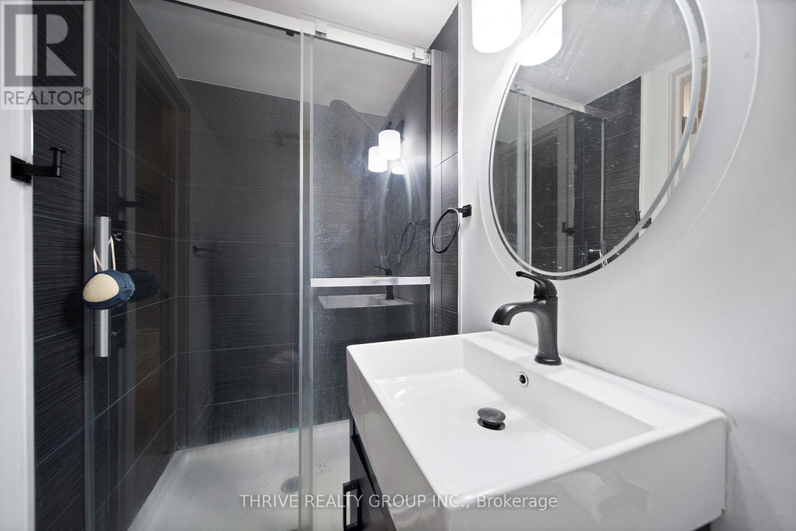 58 HARCROFT CRESCENT - 23
