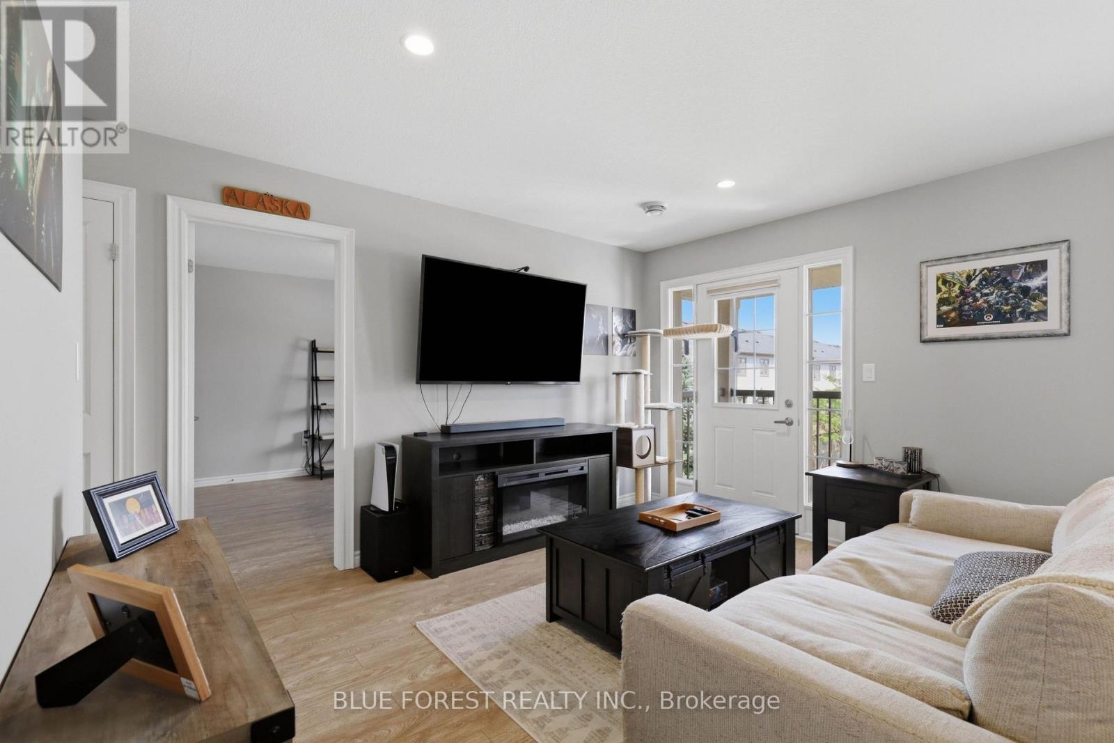 #124 3320 MEADOWGATE BOULEVARD - 10