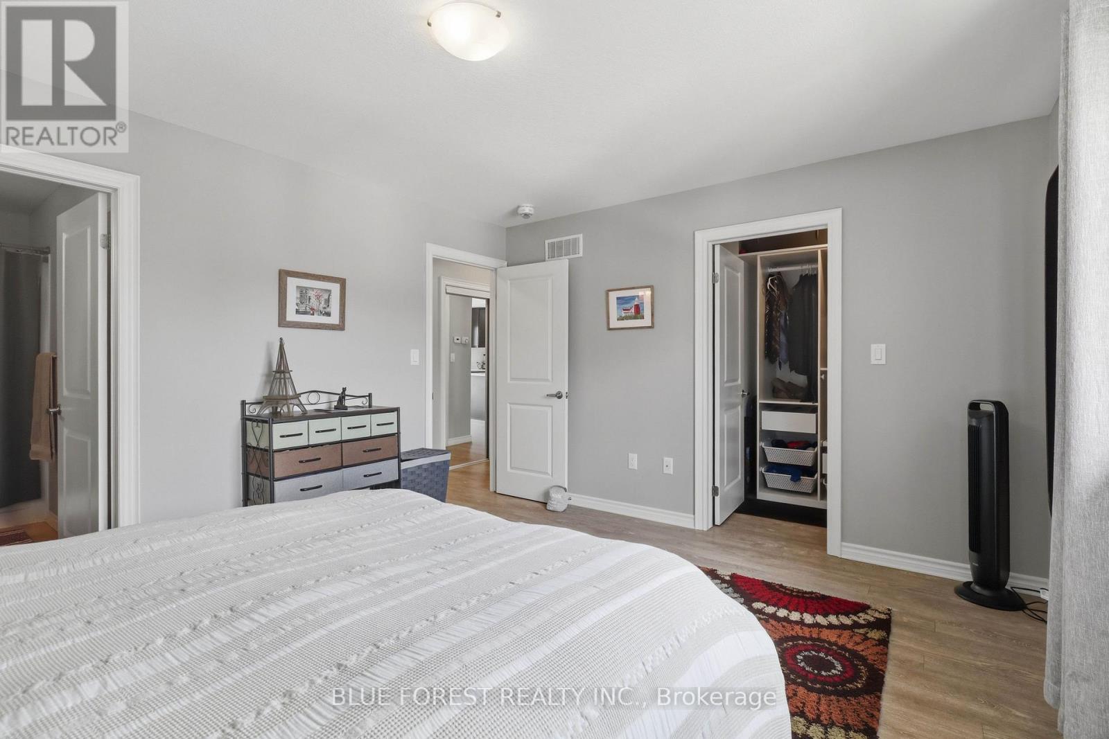 #124 3320 MEADOWGATE BOULEVARD - 17