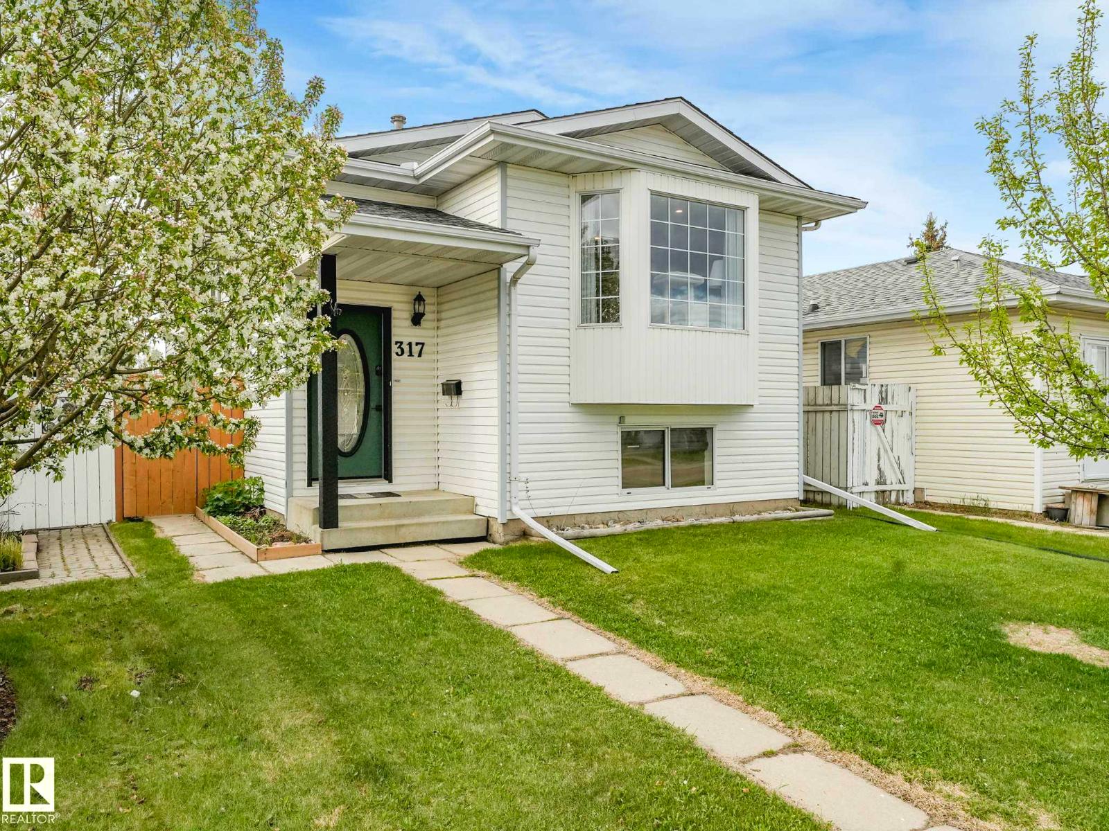 317 KLINE CR NW - 1