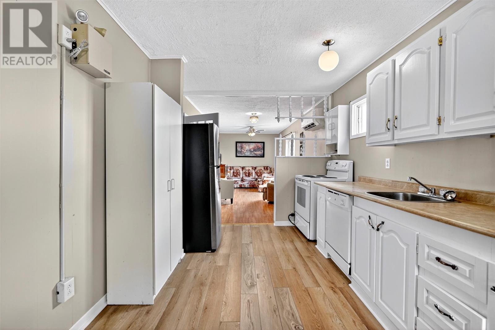 169 Ferndale Road - 24