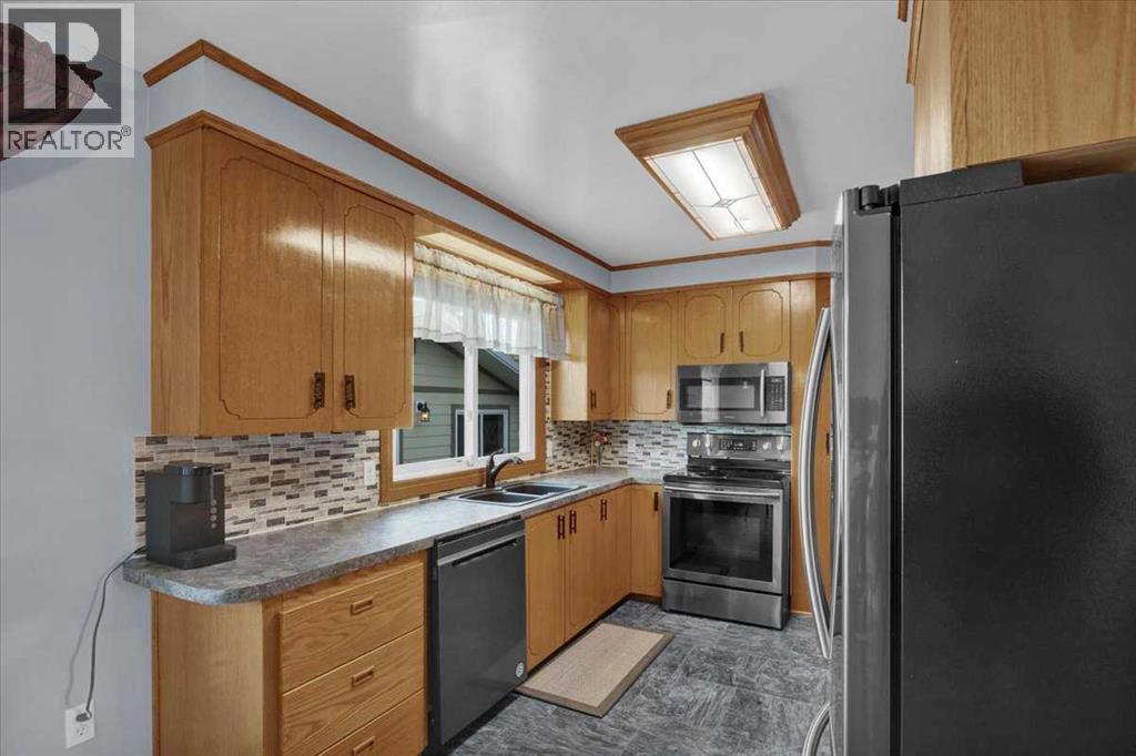 415 12 Street East - Photo 11