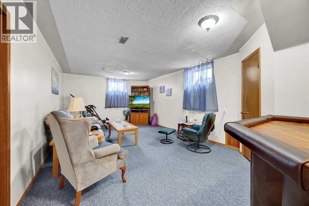 415 12 Street East - Photo 23