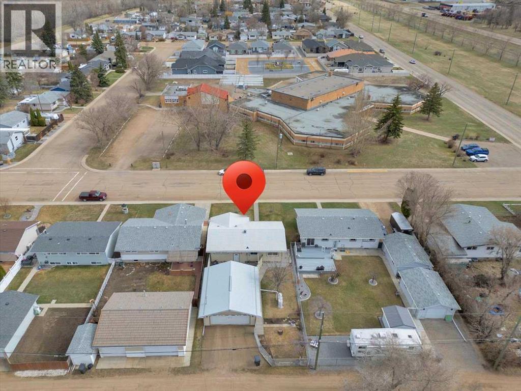 415 12 Street East - Photo 46