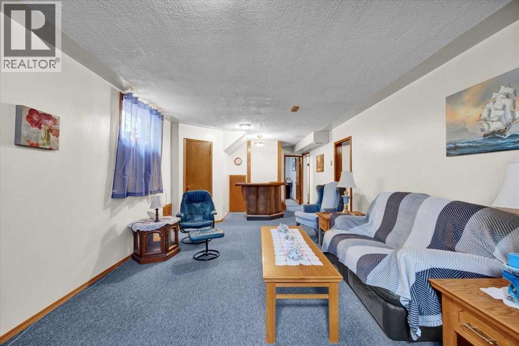 415 12 Street East - Photo 26