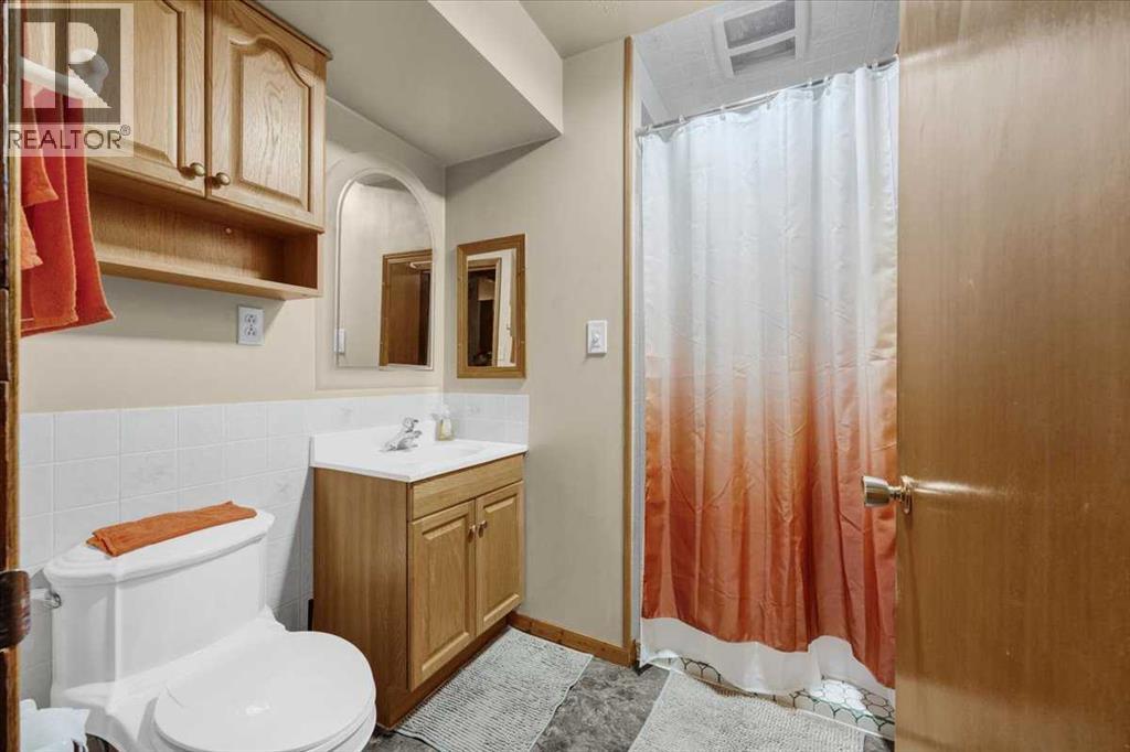 415 12 Street East - Photo 29