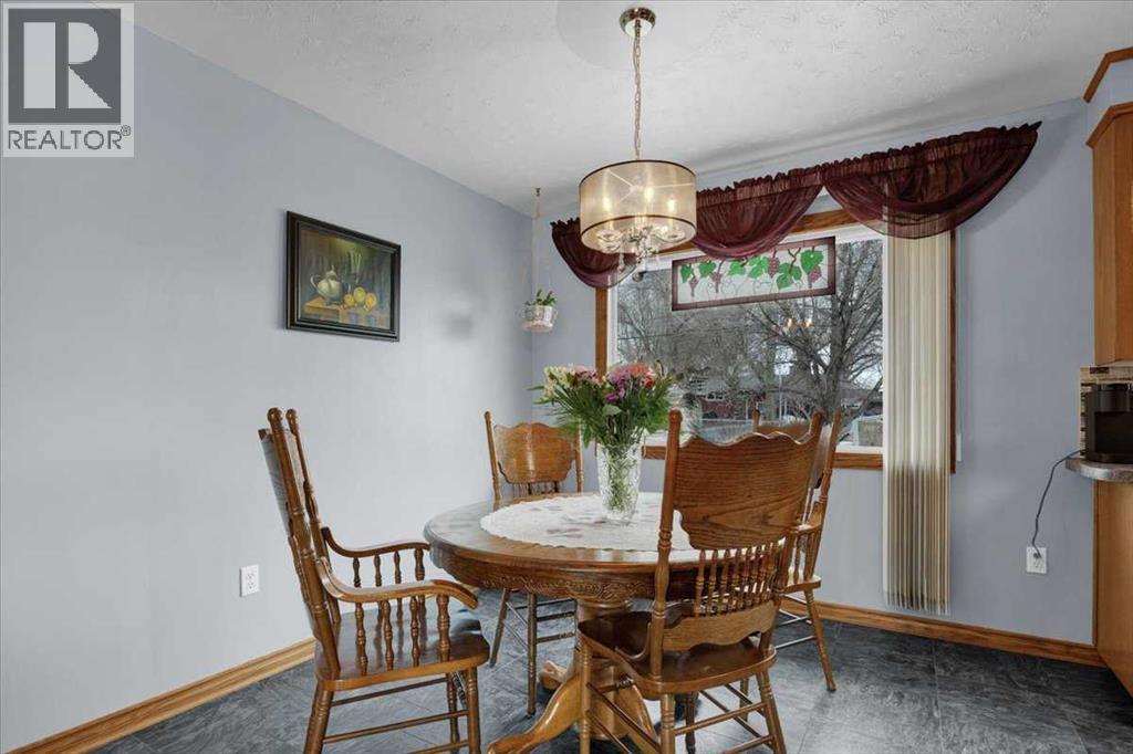 415 12 Street East - Photo 9