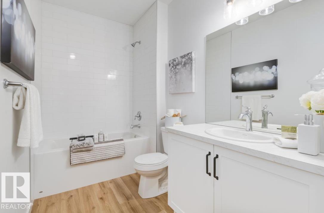 81 Rosa Crescent — photo 8