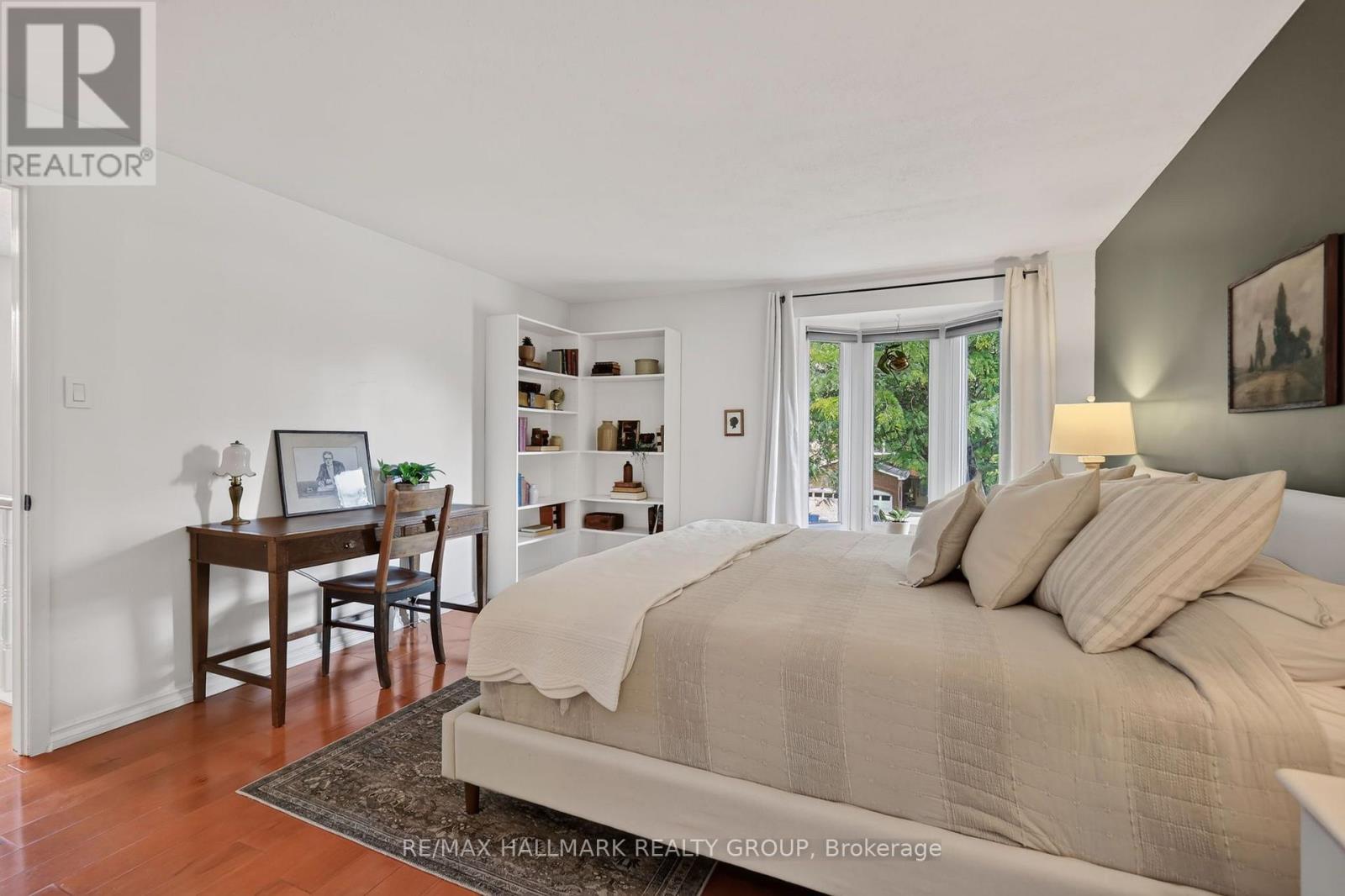 6106 MEADOWHILL CRESCENT - 26