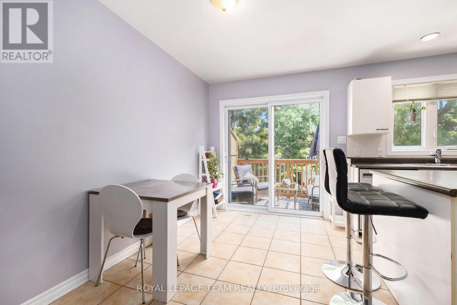 3 Bed, 3 Bath House for Rent in Ottawa – 121 DRUMMOND STREET, Ottawa – MLS# X13549856 - Image 17