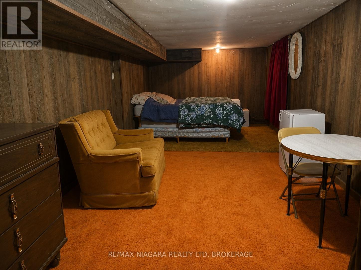 66 RADFORD AVENUE - 22