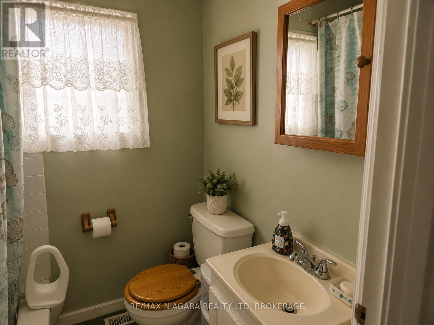 66 RADFORD AVENUE - 8