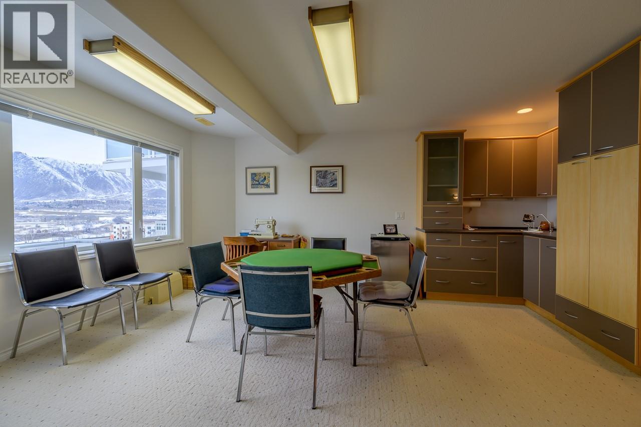 #6 1651 VALLEYVIEW Drive - 31