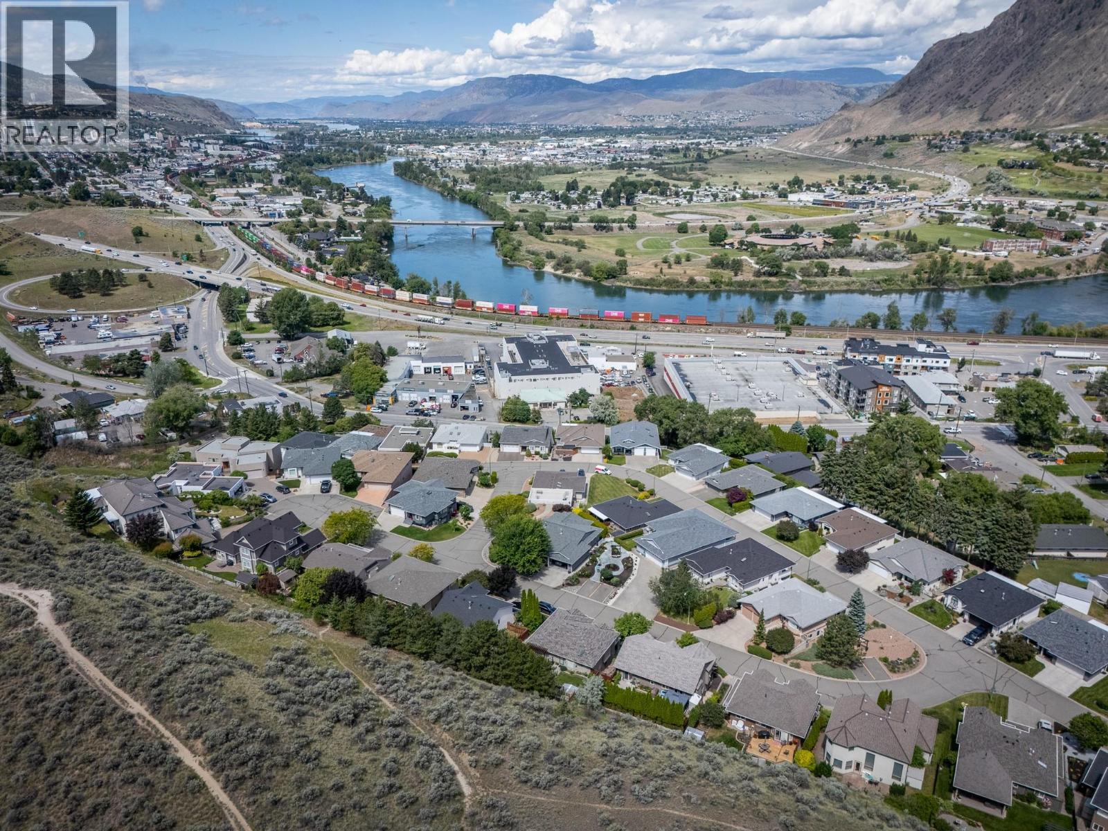 #6 1651 VALLEYVIEW Drive - 55