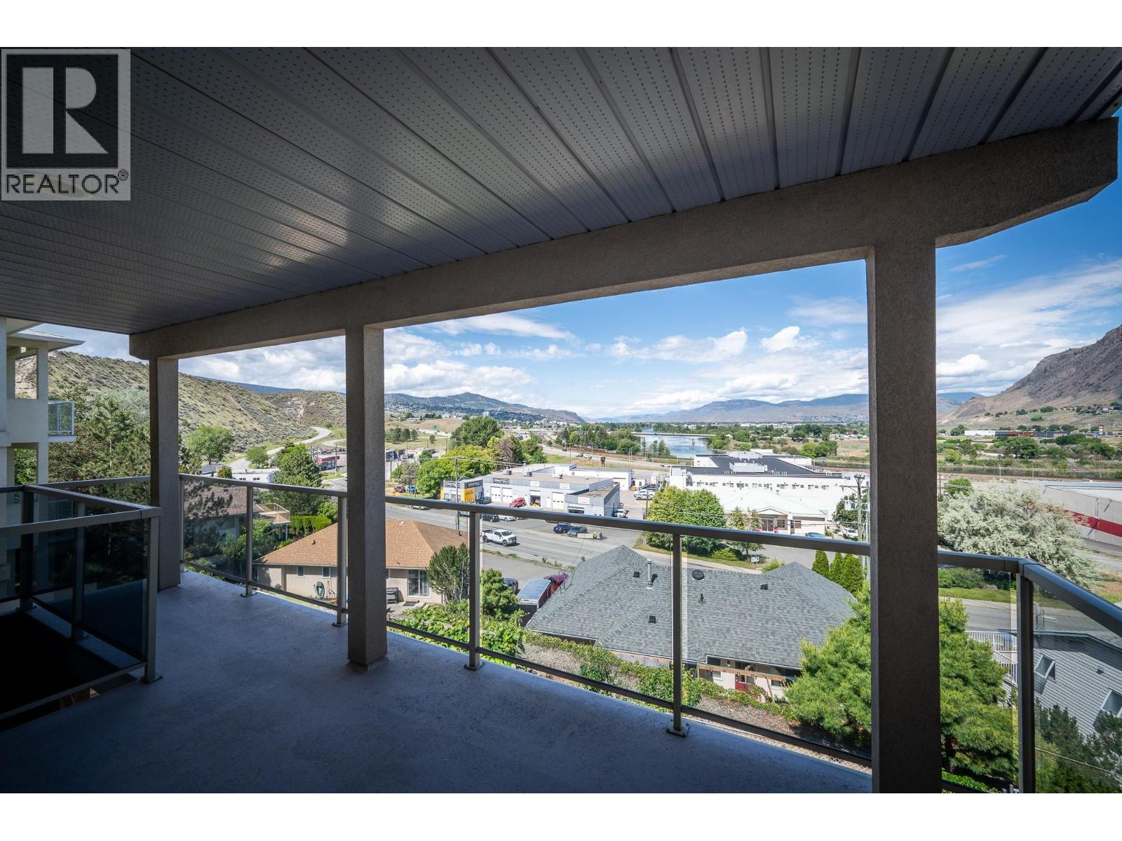 #6 1651 VALLEYVIEW Drive - 36