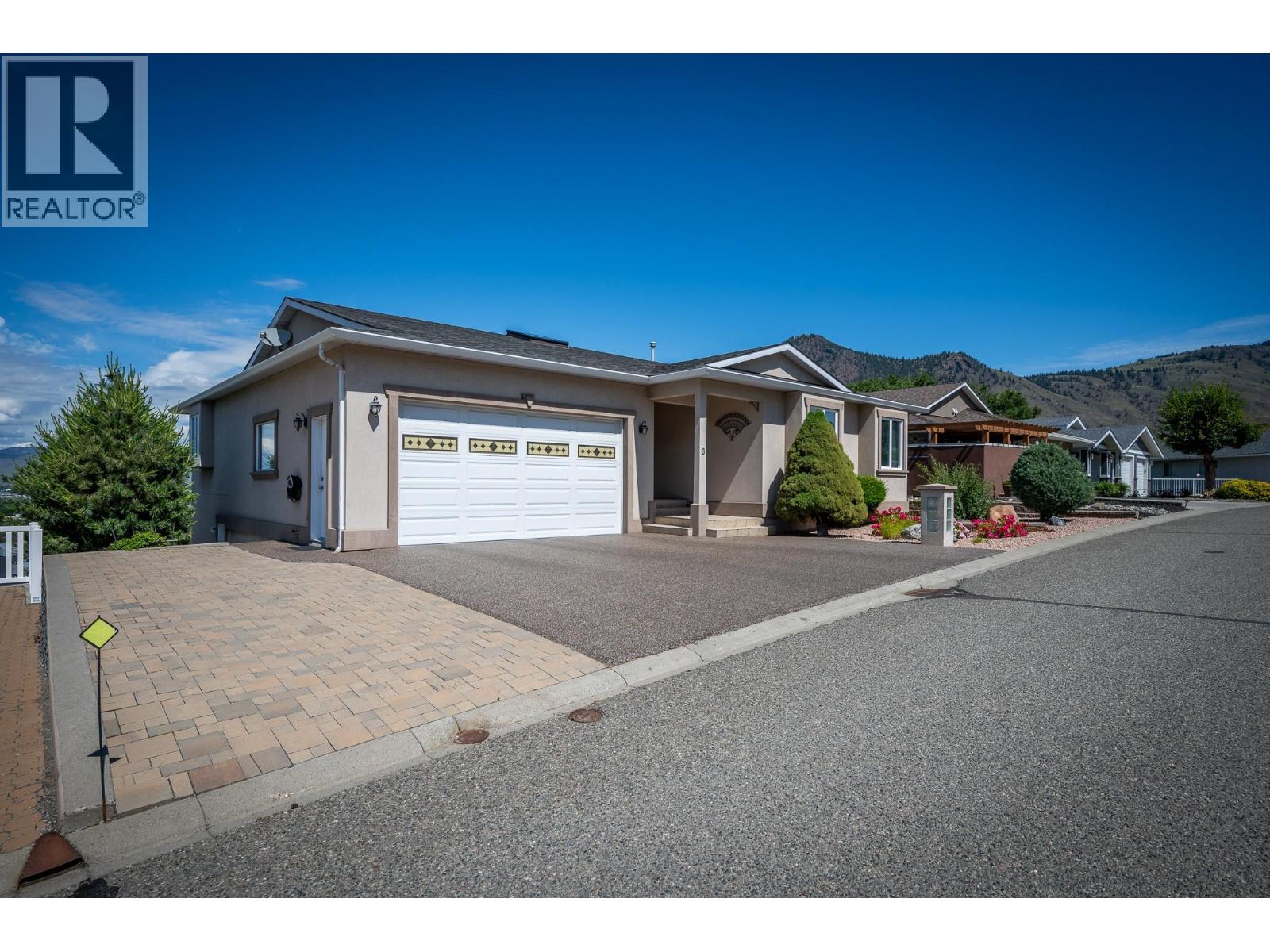#6 1651 VALLEYVIEW Drive - 52