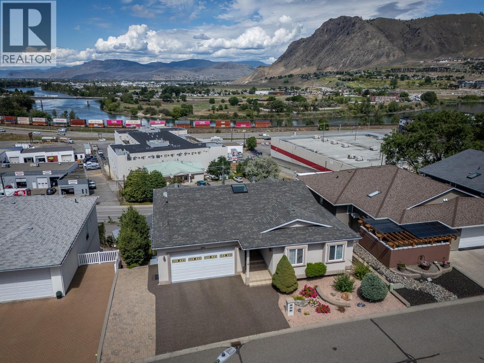#6 1651 VALLEYVIEW Drive - 57