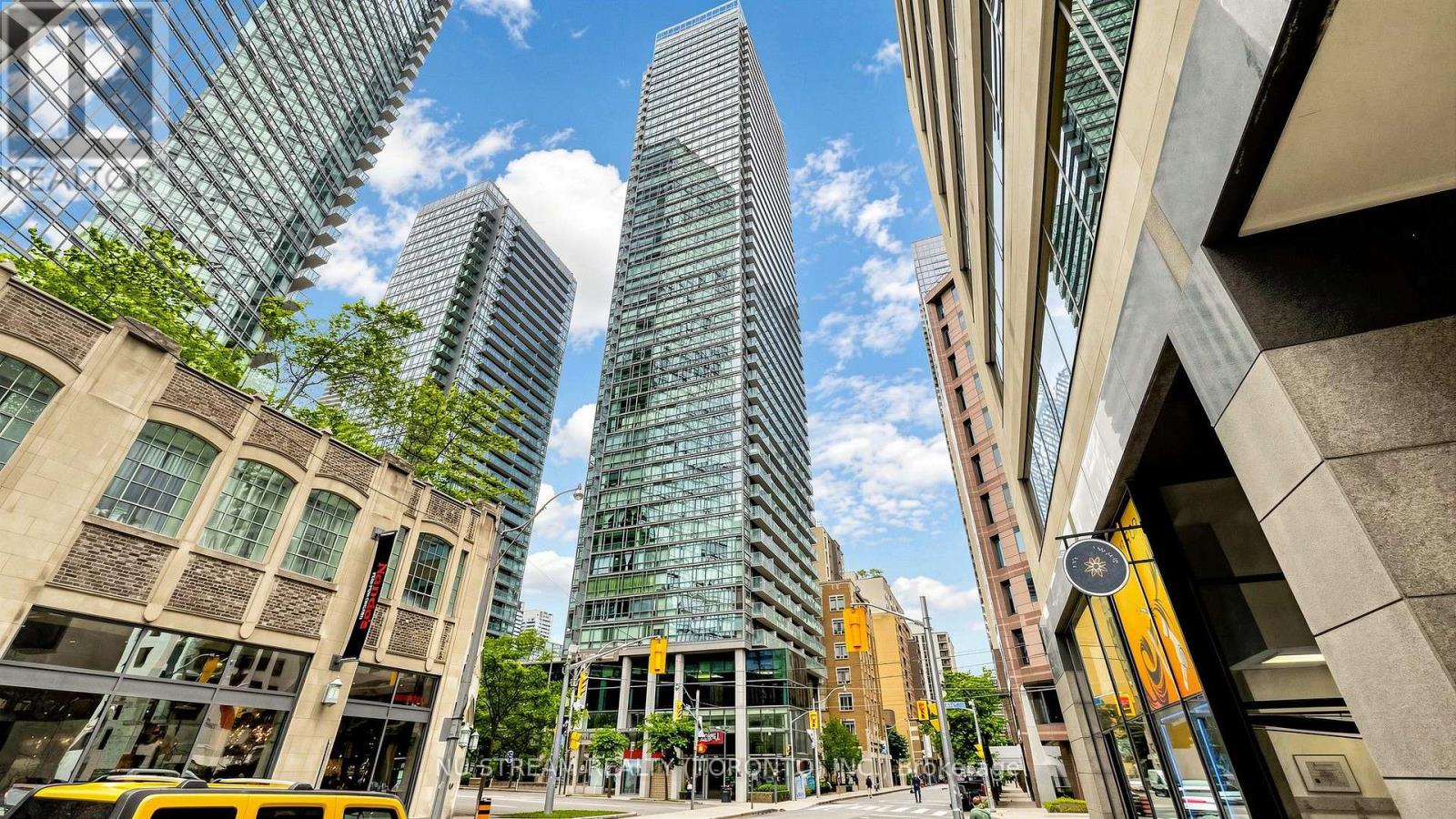 #4407 38 GRENVILLE STREET - 1
