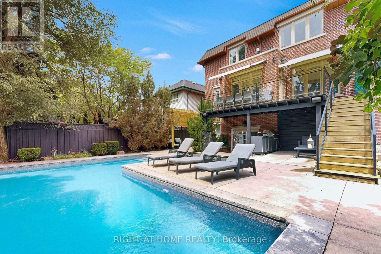 377 BROOKE AVENUE - 43
