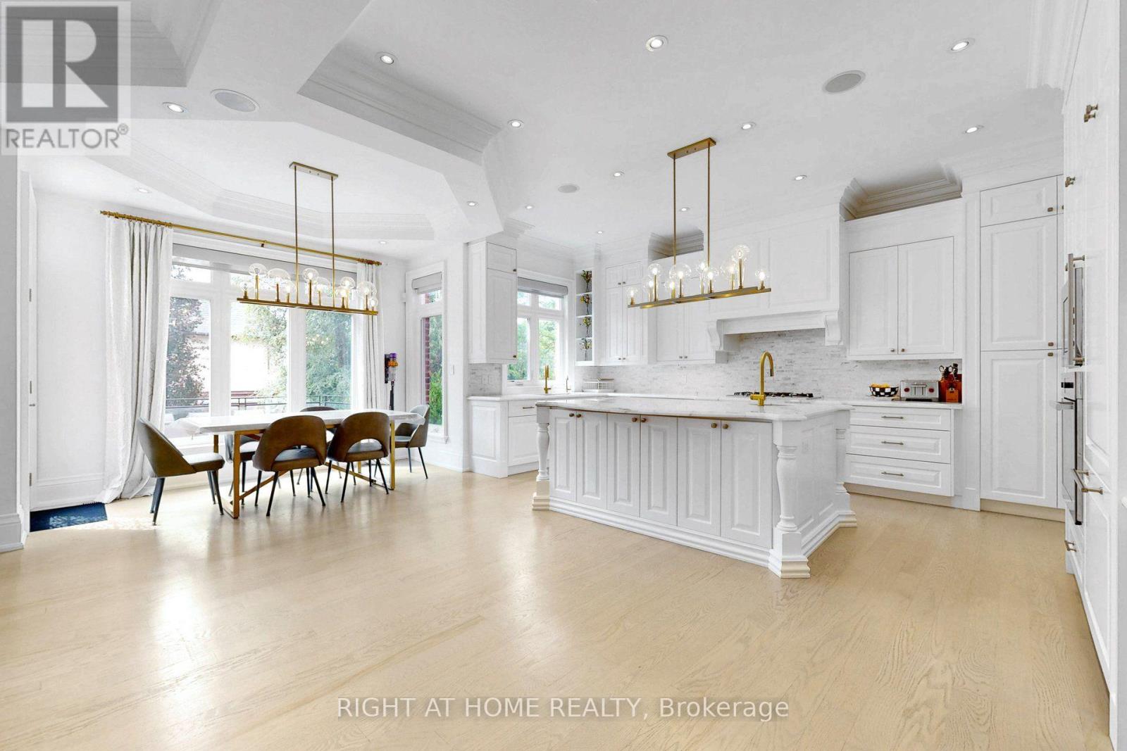 377 BROOKE AVENUE - 8