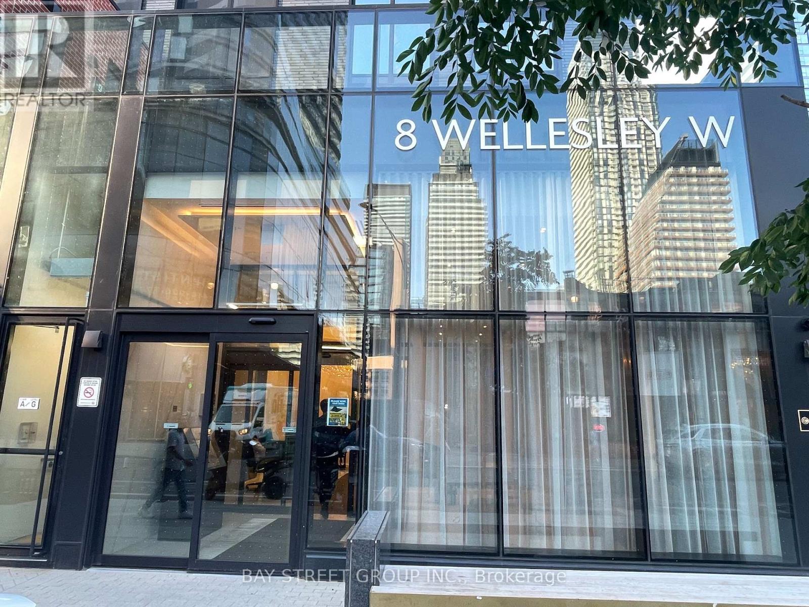 8 WELLESLEY AVENUE - 4