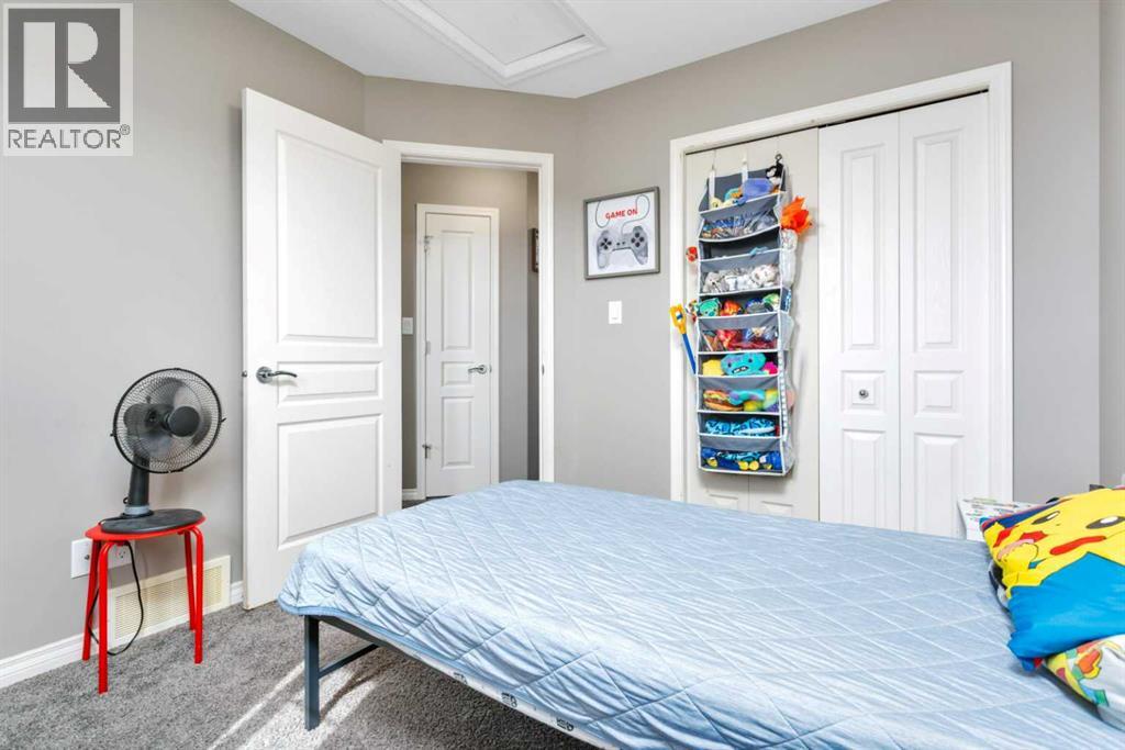 6 Reid Court - 16