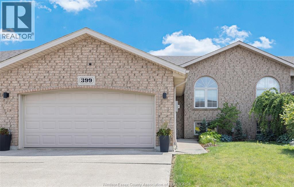 399 ROSEWOOD CRESCENT - 2