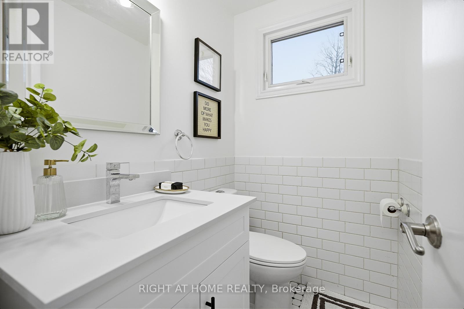 259 GLENWOODS AVENUE - 16