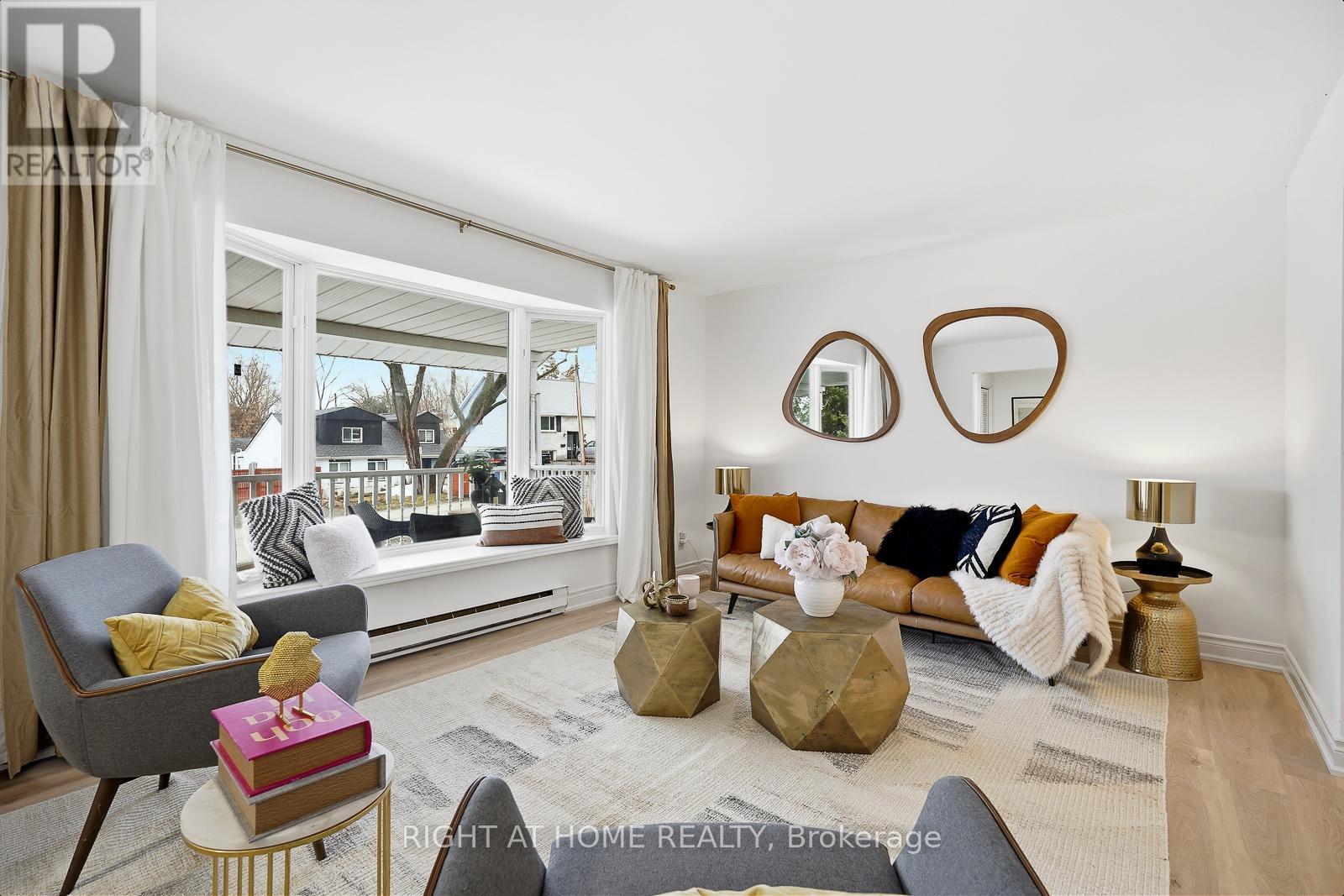 259 GLENWOODS AVENUE - 7
