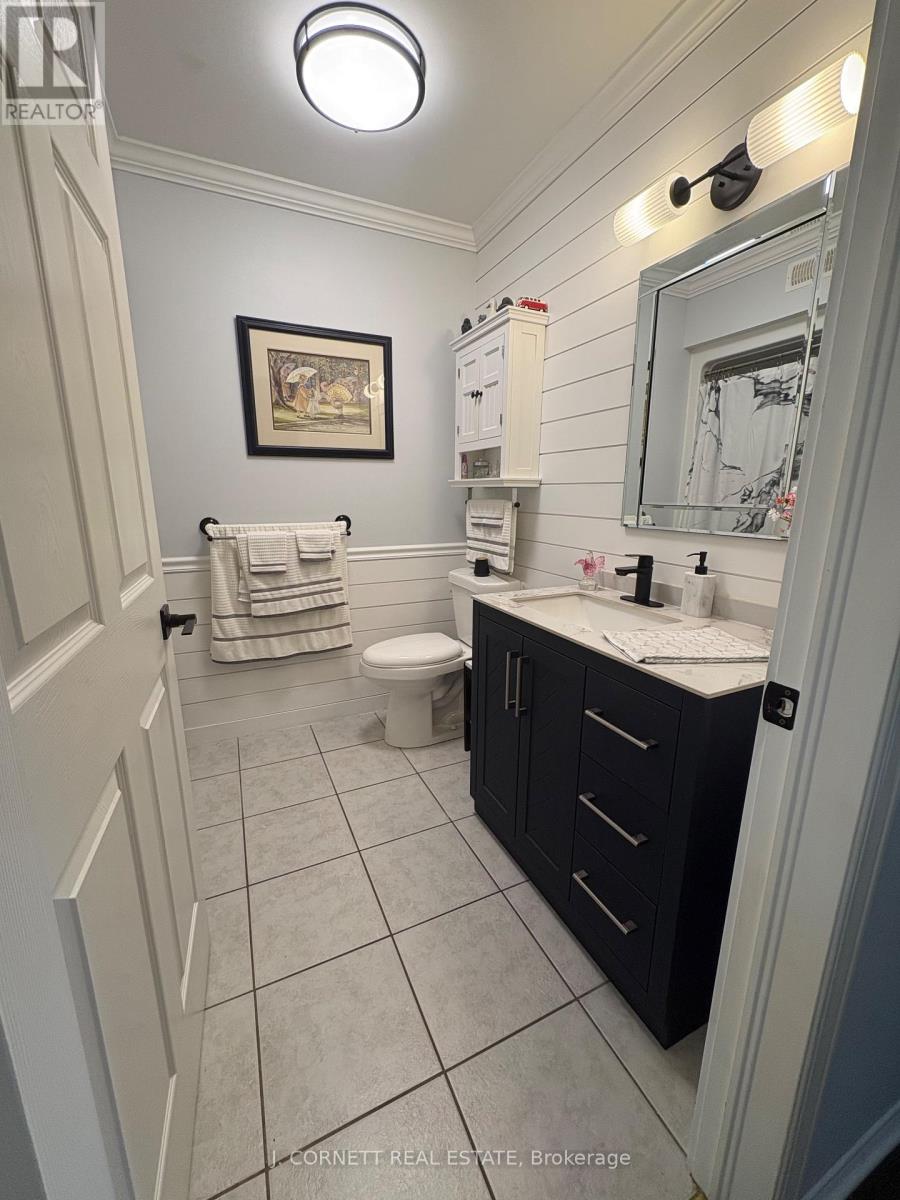 132 DUNBAR AVENUE - 15