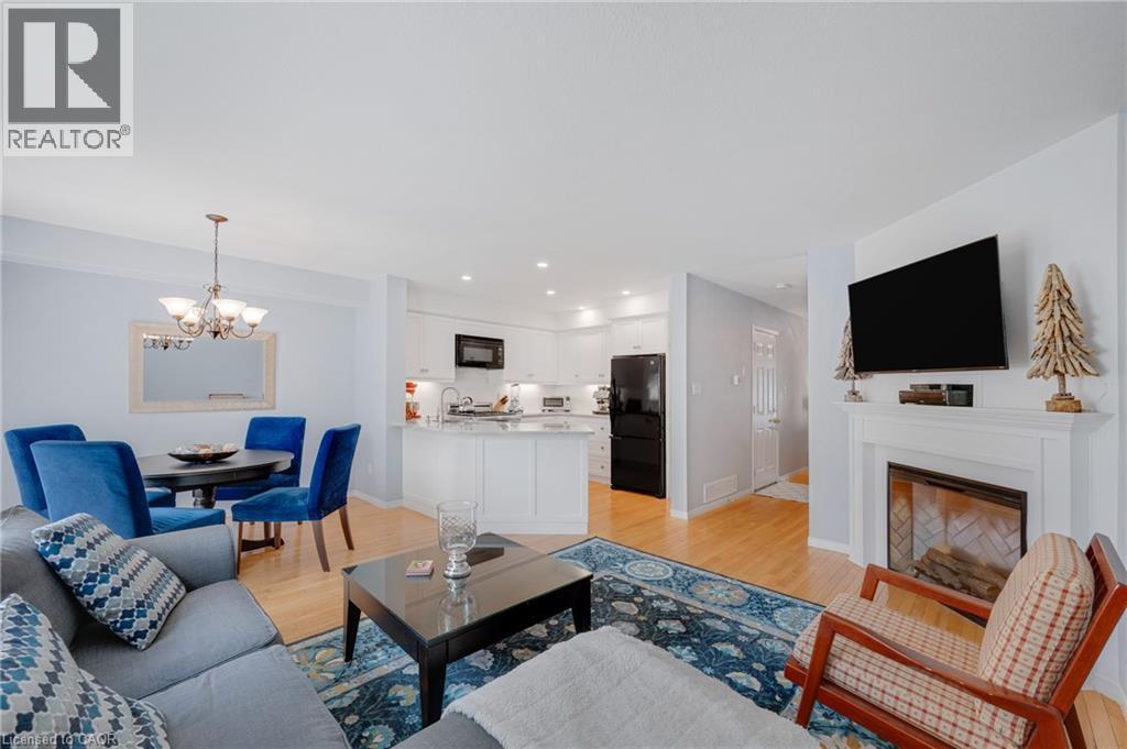 64 FOXBOROUGH Drive - 10