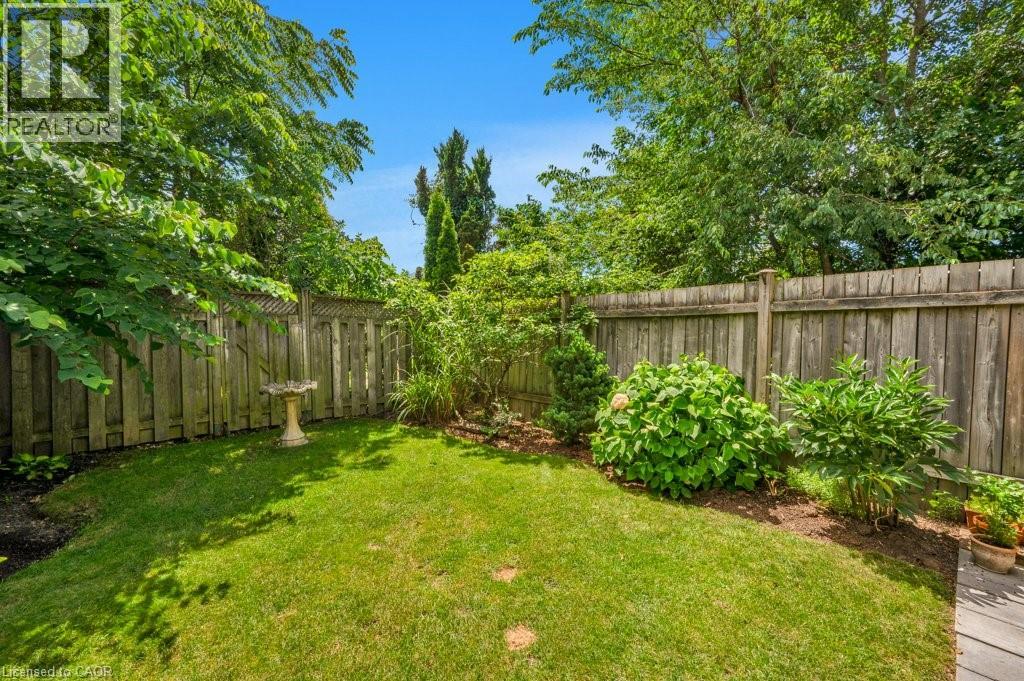 64 FOXBOROUGH Drive - 28