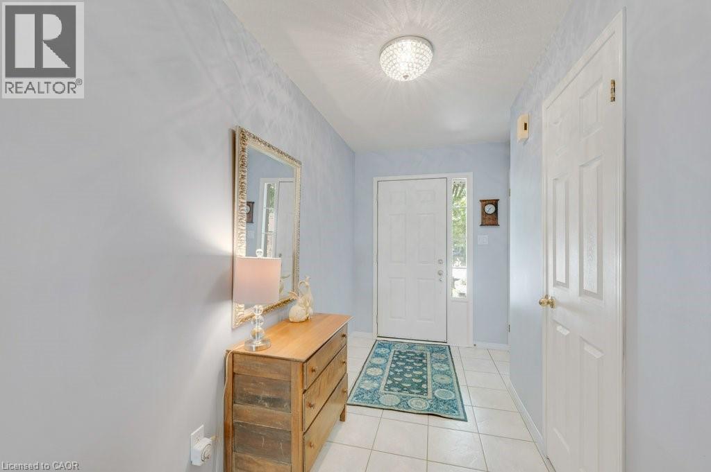 64 FOXBOROUGH Drive - 5
