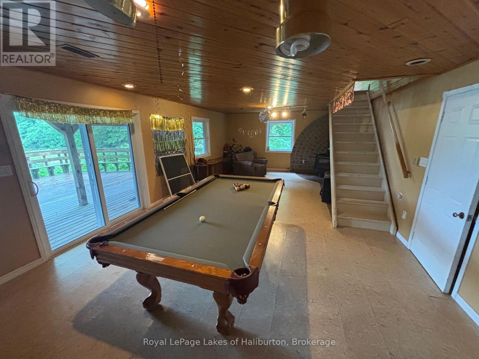 3040 HALIBURTON LAKE ROAD - 23