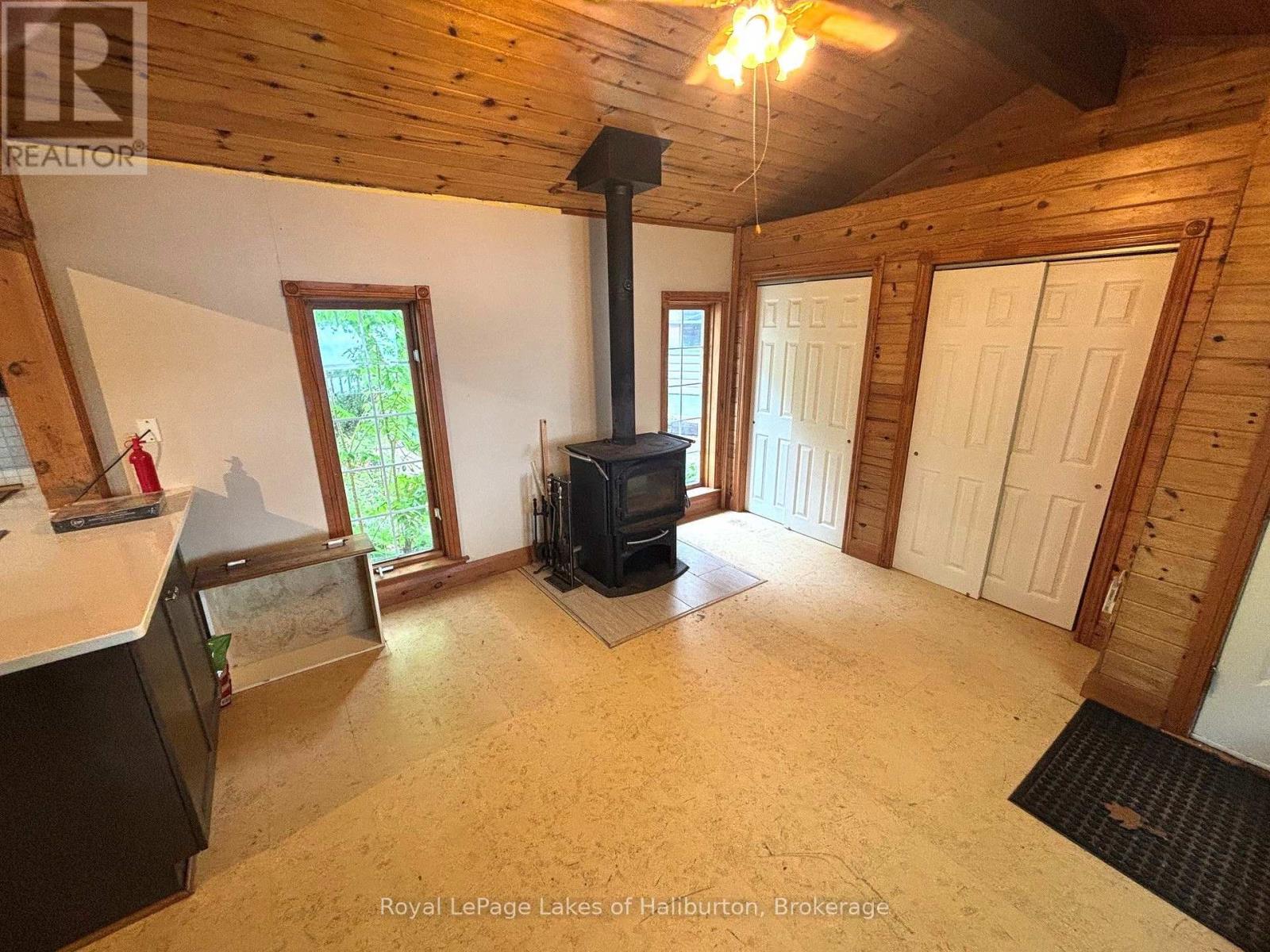 3040 HALIBURTON LAKE ROAD - Image 6