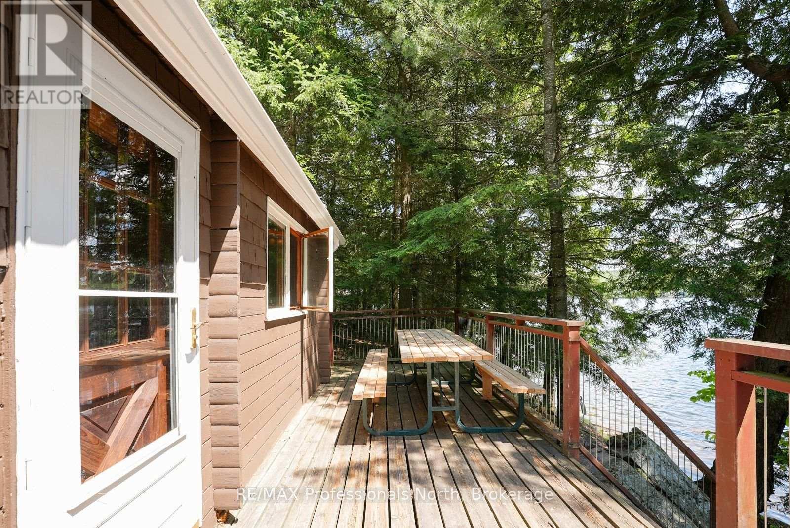 1042 PLATINUM BAY ROAD - Image 23
