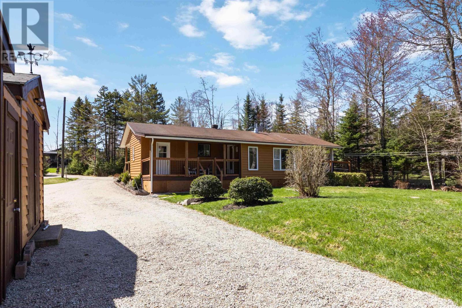 198 Spruce Drive - 34