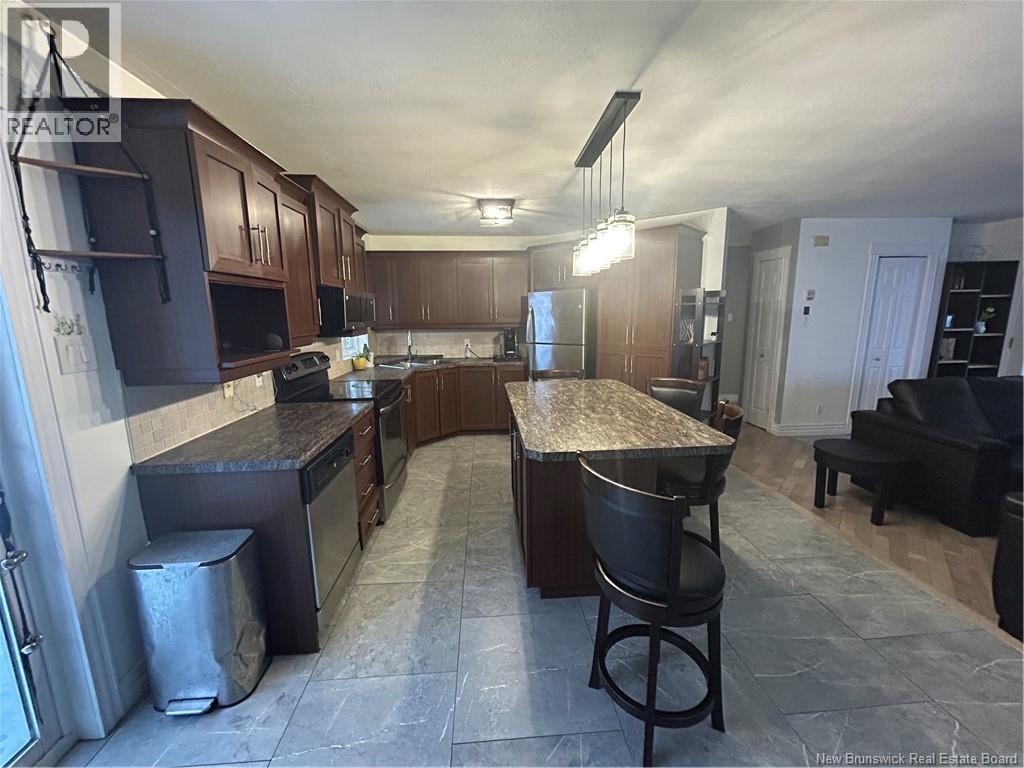 505 Rue Breau - 7