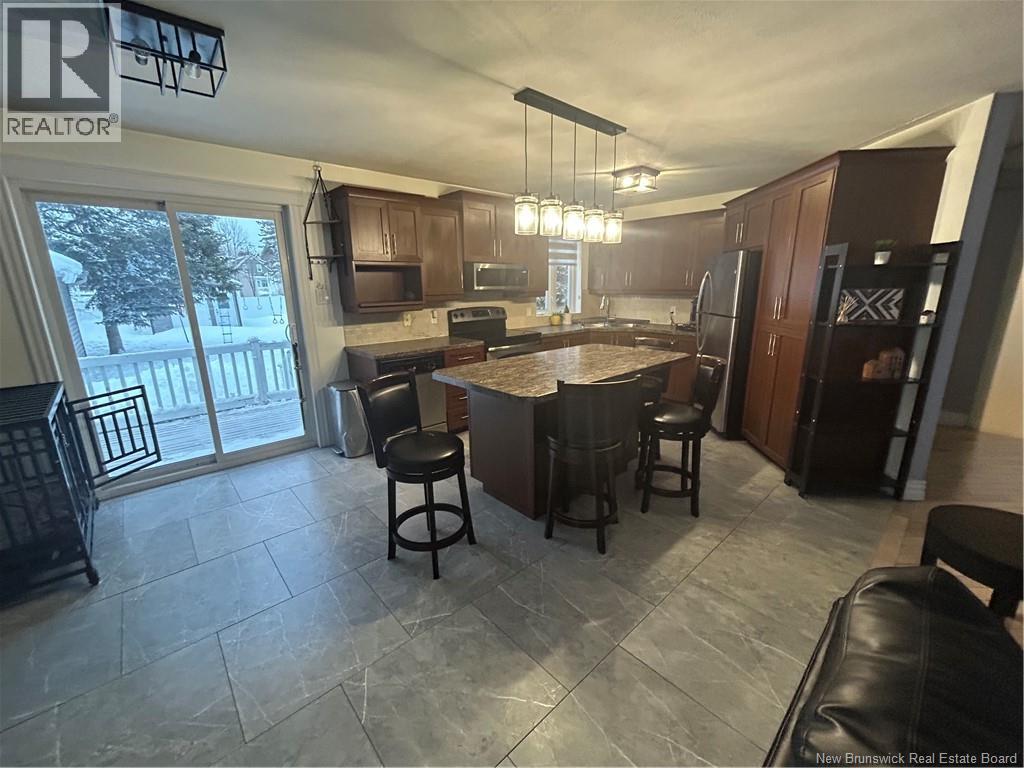 505 Rue Breau - 8
