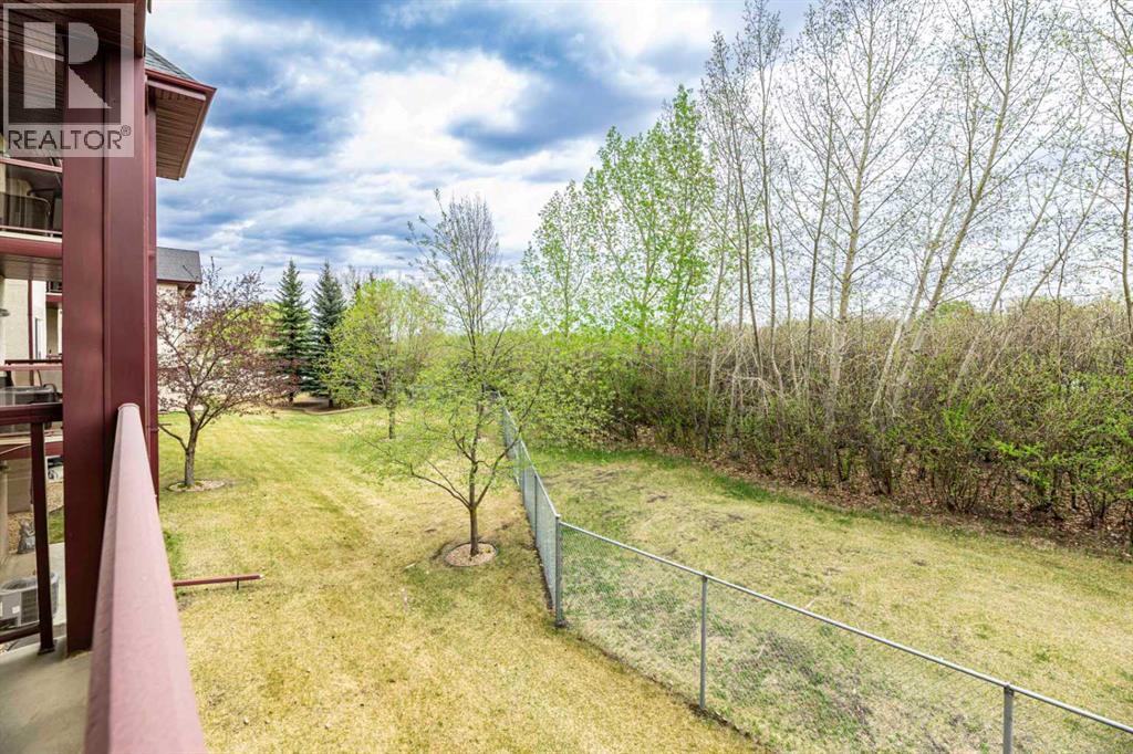#214 18 Averill Street - 15