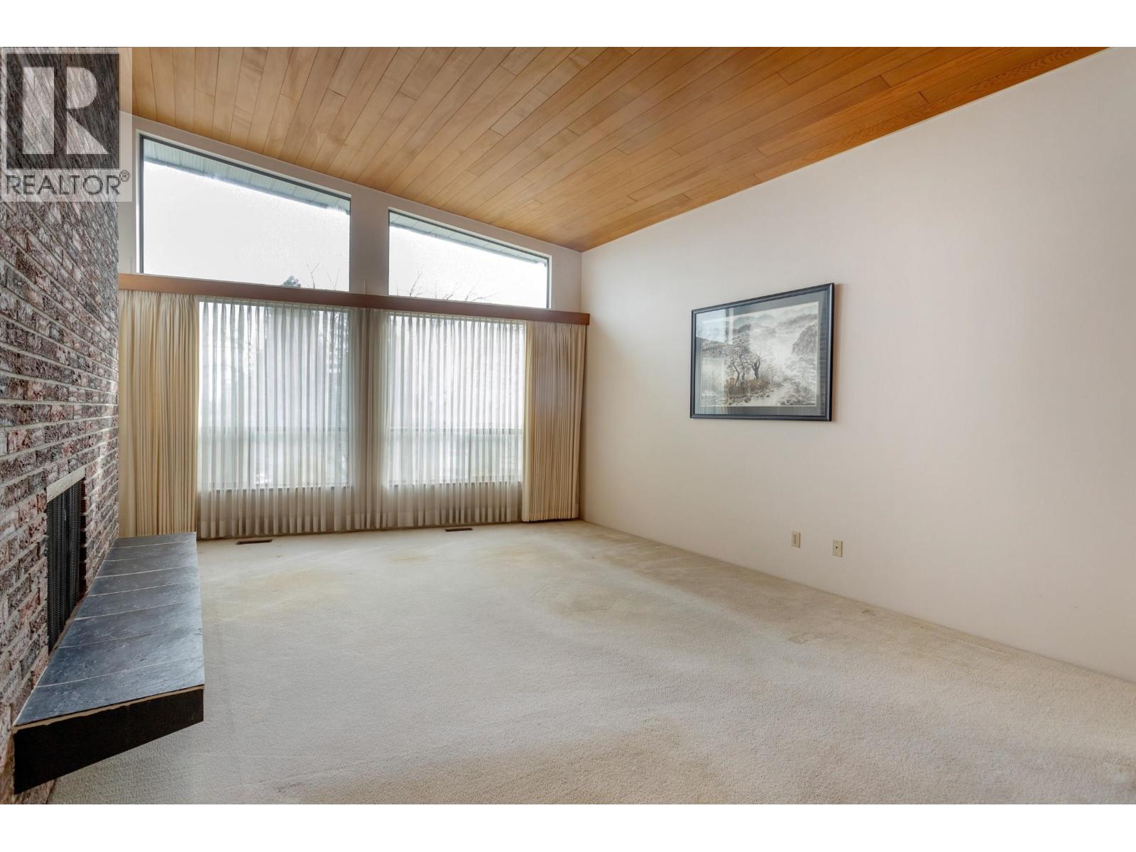 5825 CLINTON STREET, Burnaby