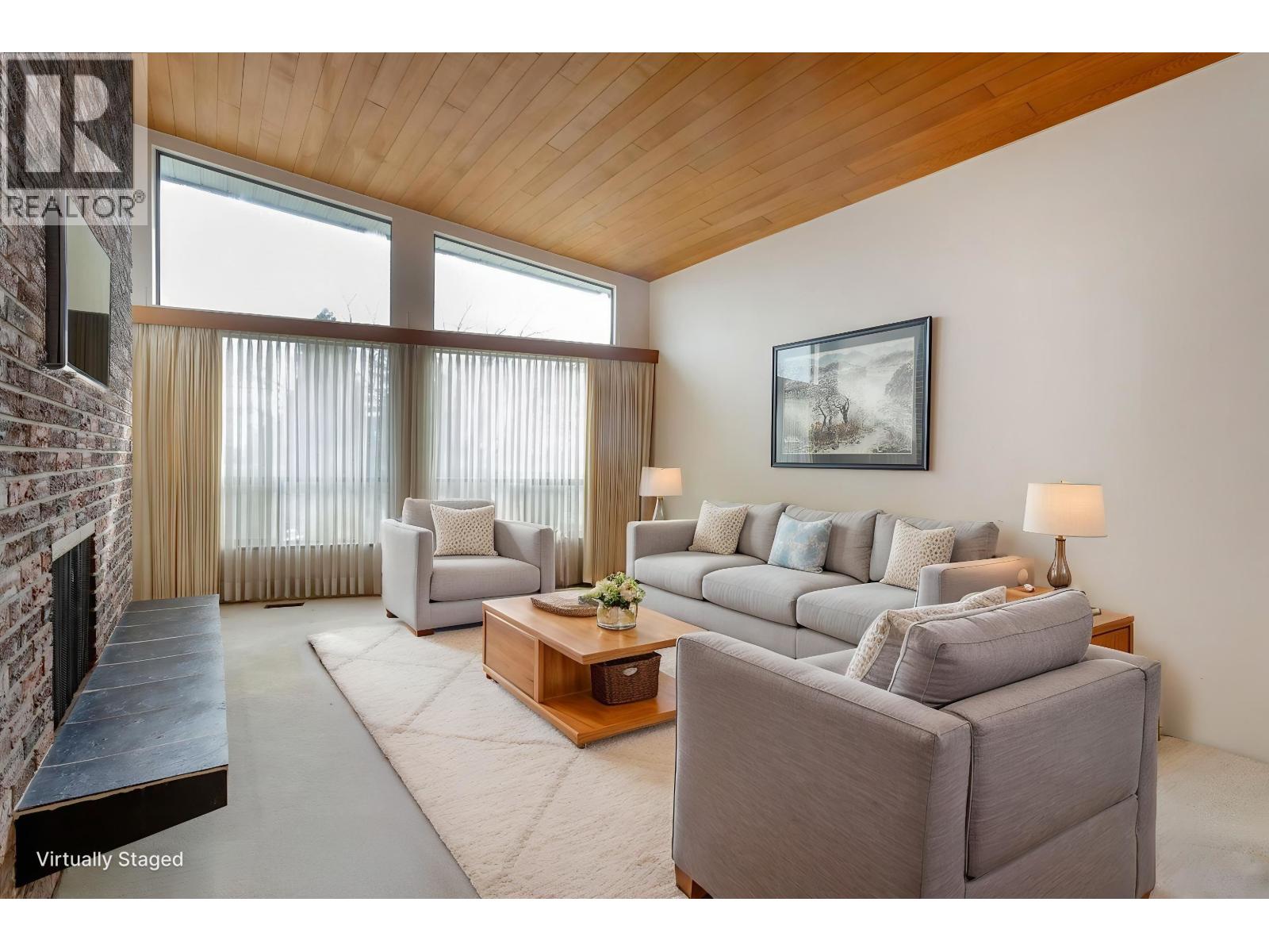 5825 CLINTON STREET, Burnaby