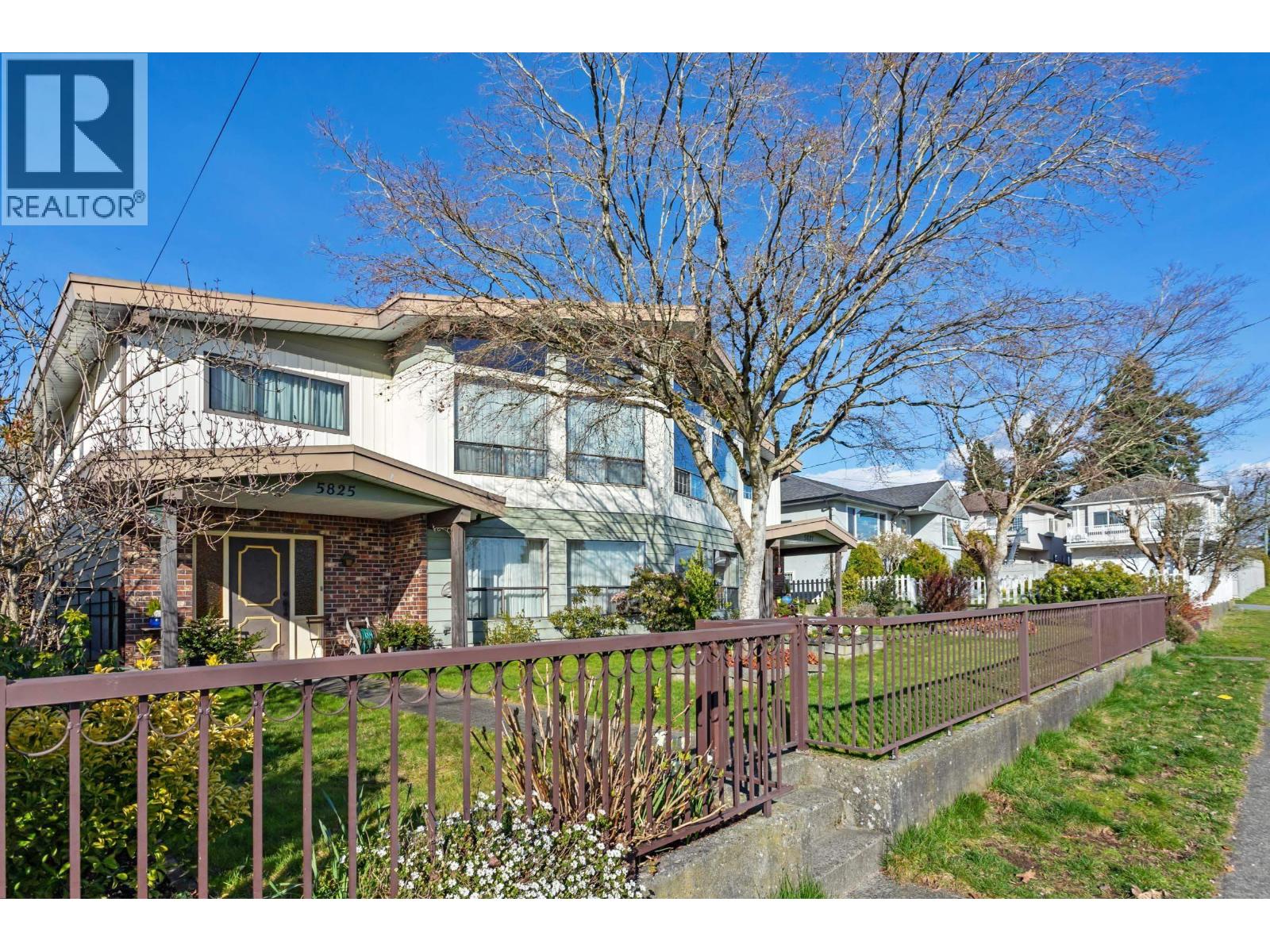 5827 CLINTON STREET, Burnaby